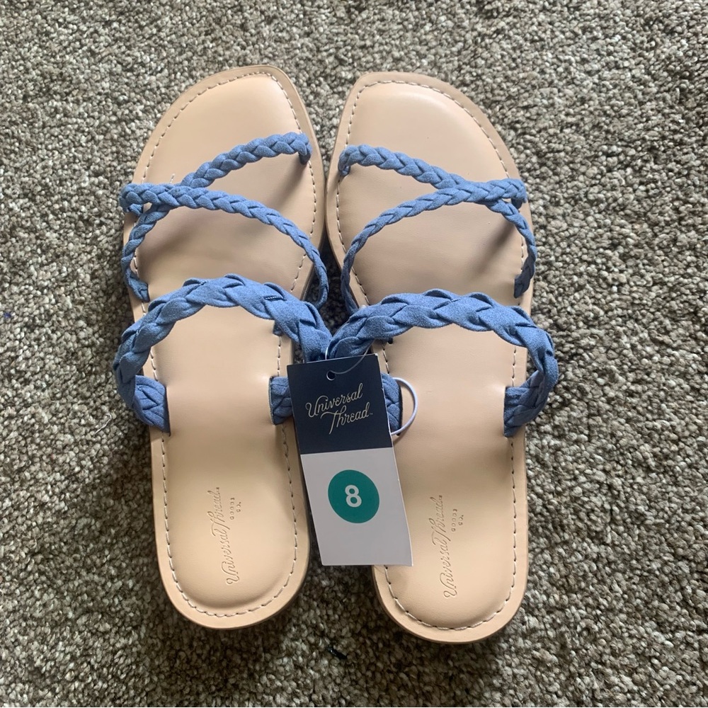 NWT Universal Thread Blue Hilda Flip Flop Sandals 8